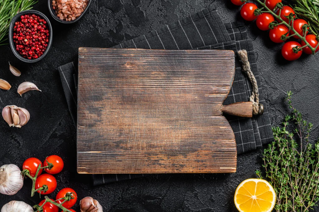 How to oil a wooden cutting board article and guide 